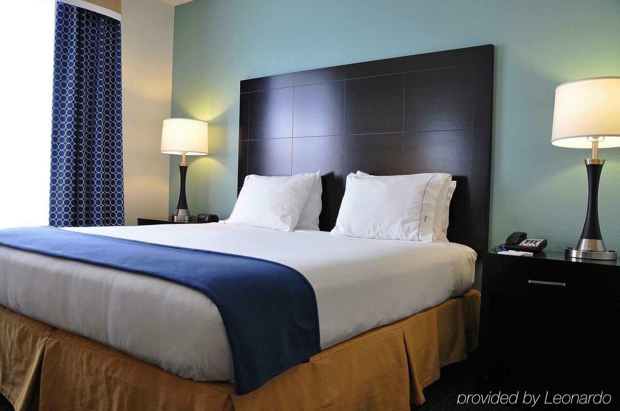 Holiday Inn Express & Suites Plant City By Ihg Exterior foto